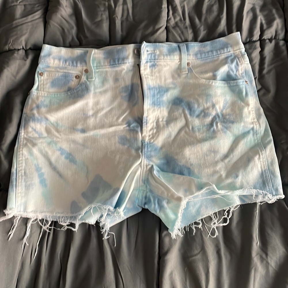 Blue tie dye woman’s shorts